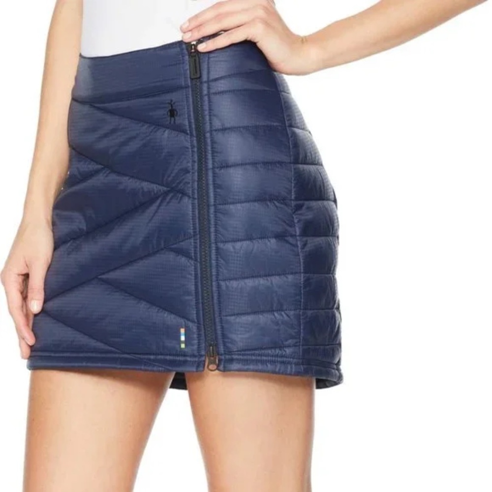 NWT Smartwool SmartLoft 120 Lightweight Wool Skirt Navy Size Medium - Picture 2 of 15